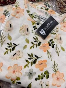 Floral Bliss Tracksuit – Soft & Elegant Loungewear | Minimeko photo review